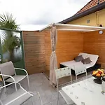 Ξενοδοχείο Vista 3*