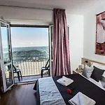 Vista Ξενοδοχείο