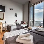 Vista Ξενοδοχείο 3*