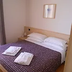 Ξενοδοχείο Vista 3*
