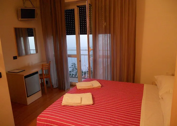 Vista 3* Брунате